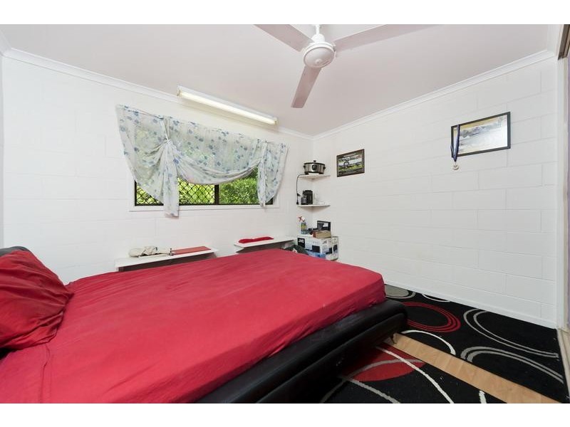 3 Kurrajong Street, Earlville QLD 4870