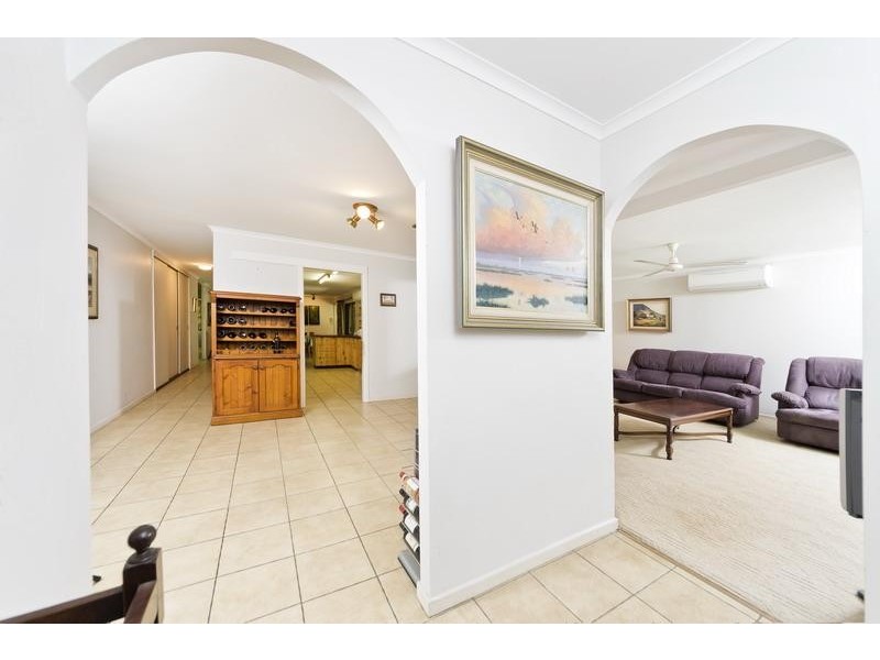 7 Sunflower Drive, Mooroobool QLD 4870