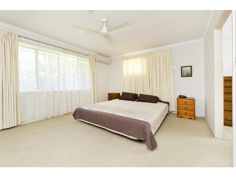 7 Sunflower Drive, Mooroobool QLD 4870