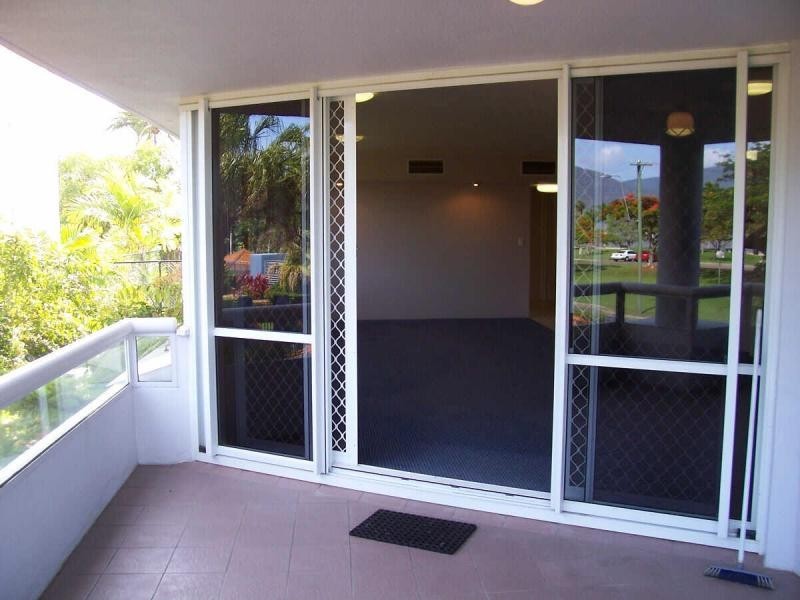 203/279 Esplanade, Nautilus, Cairns QLD 4870