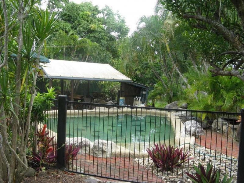 37 Petersen Street, Trinity Beach QLD 4879