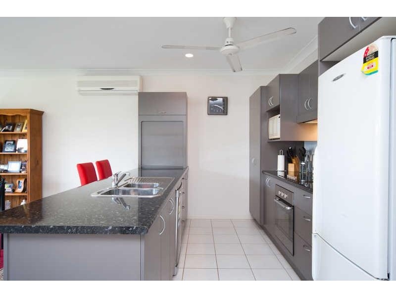 7 Ellibank Close, Edmonton QLD 4869