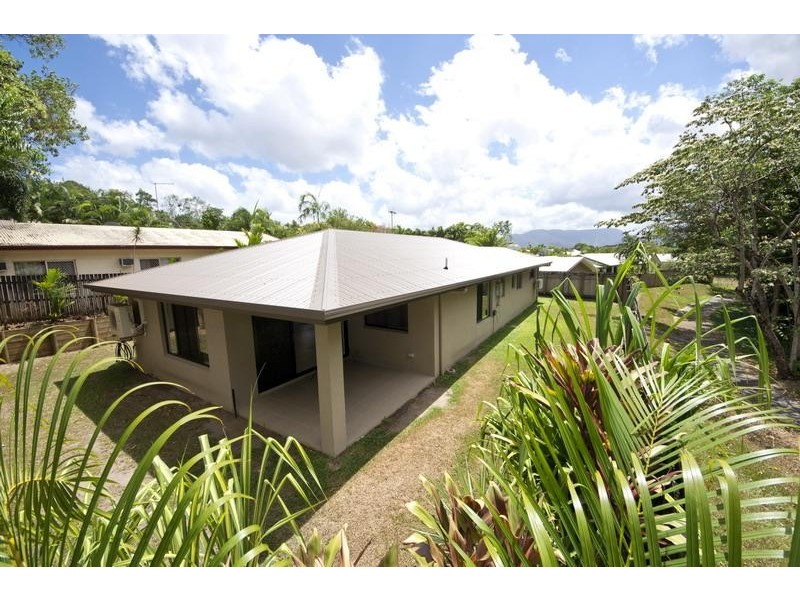 22 Dodd Court, Mooroobool QLD 4870