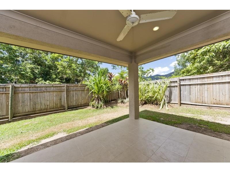 22 Dodd Court, Mooroobool QLD 4870