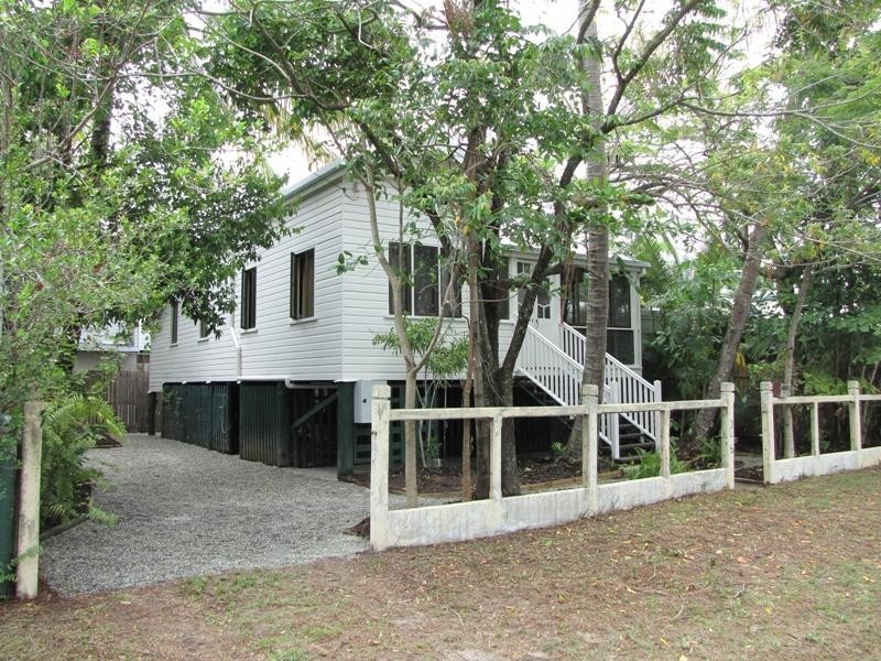 345 Draper Street, Parramatta Park QLD 4870