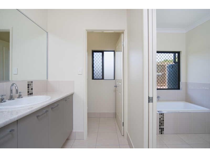 38 Newman Close, Gordonvale QLD 4865