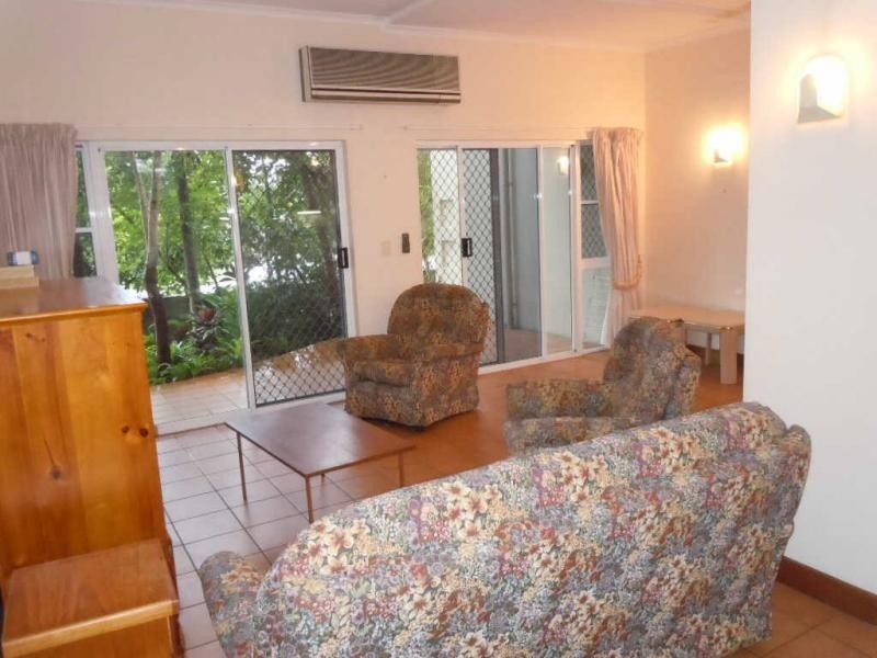 3/297 Lake Street, Cairns North QLD 4870