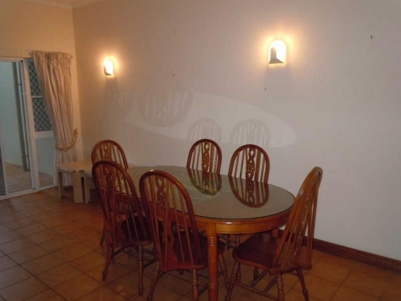 3/297 Lake Street, Cairns North QLD 4870