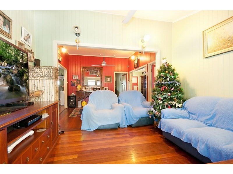 6 Rowe Street, Earlville QLD 4870