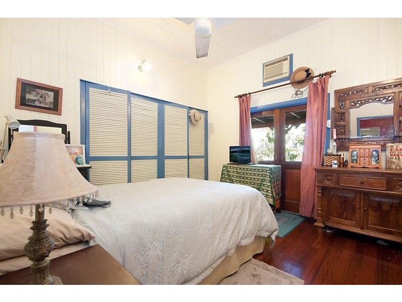 6 Rowe Street, Earlville QLD 4870