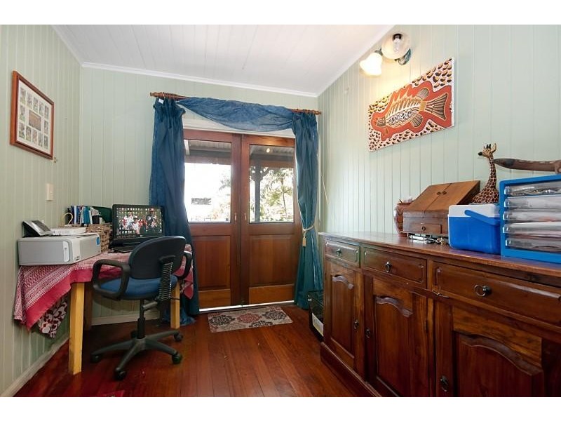 6 Rowe Street, Earlville QLD 4870