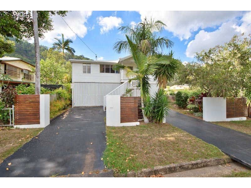 9 Marett Street, Stratford QLD 4870