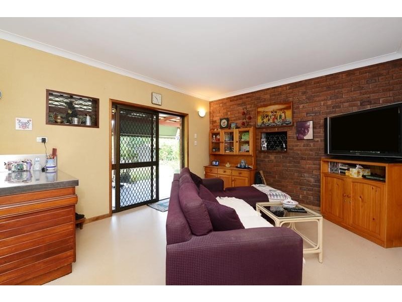 Address Available Upon Request, Kanimbla QLD 4870