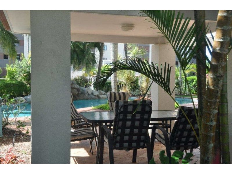 16/327 Lake Street ‘Bayside Villas’ (16/90 Digger), Cairns QLD 4870