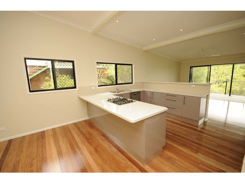 120 Hillview Crescent,, Whitfield QLD 4870