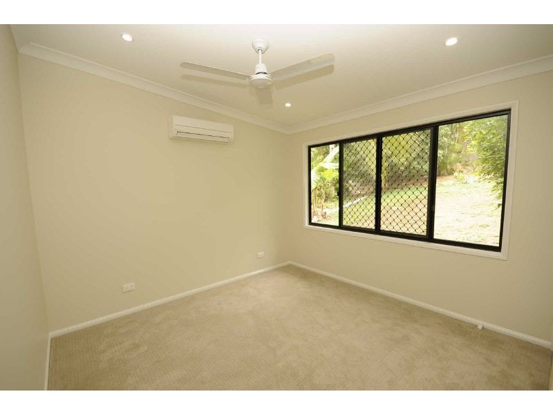 120 Hillview Crescent,, Whitfield QLD 4870