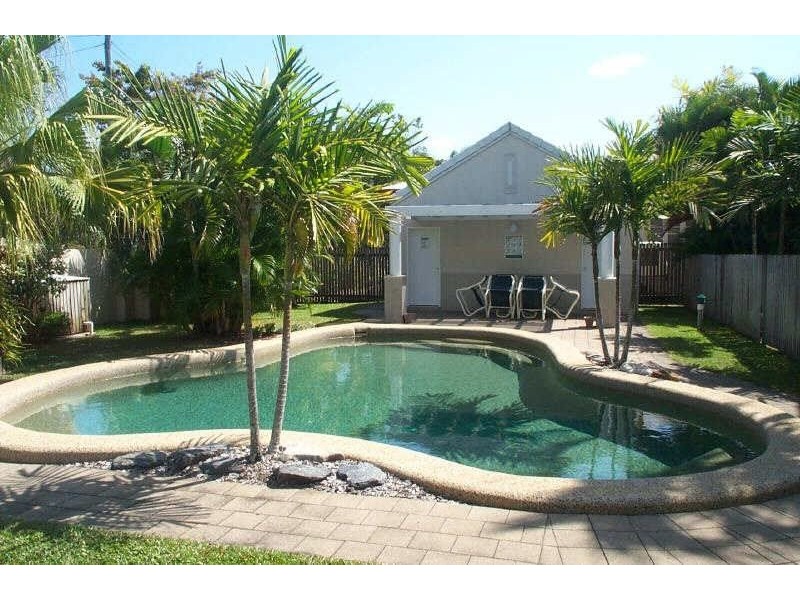 11/34 Lily Street ‘City Villas’, Cairns North QLD 4870