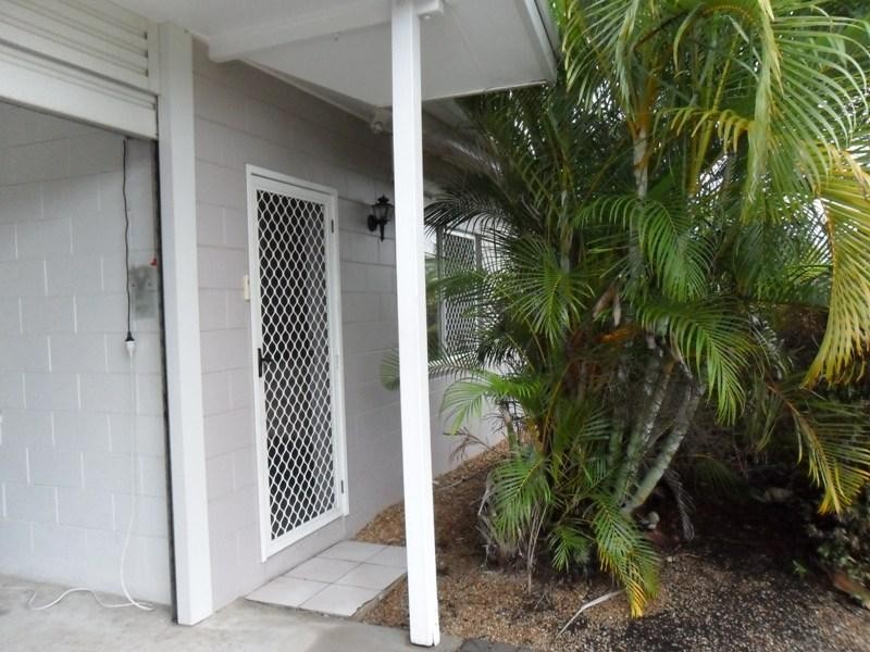 2/22-24 Mt Peter Road, Edmonton QLD 4869