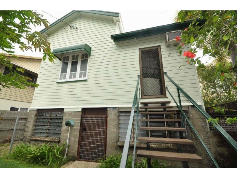 12 Leoven Street, Parramatta Park QLD 4870