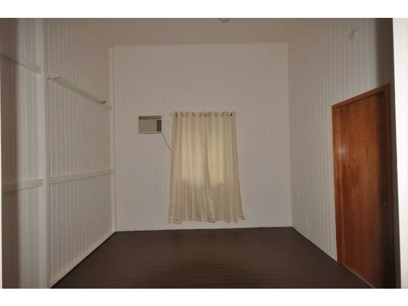 12 Leoven Street, Parramatta Park QLD 4870