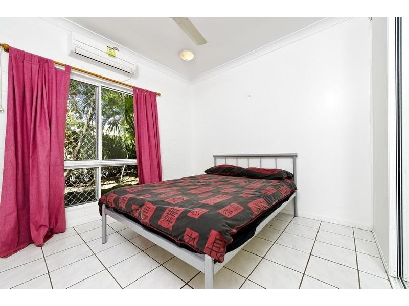 23 Dodd Court, Mooroobool QLD 4870