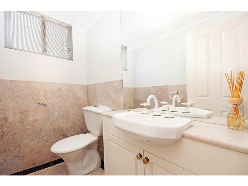 10/269 Esplanade, Cairns QLD 4870