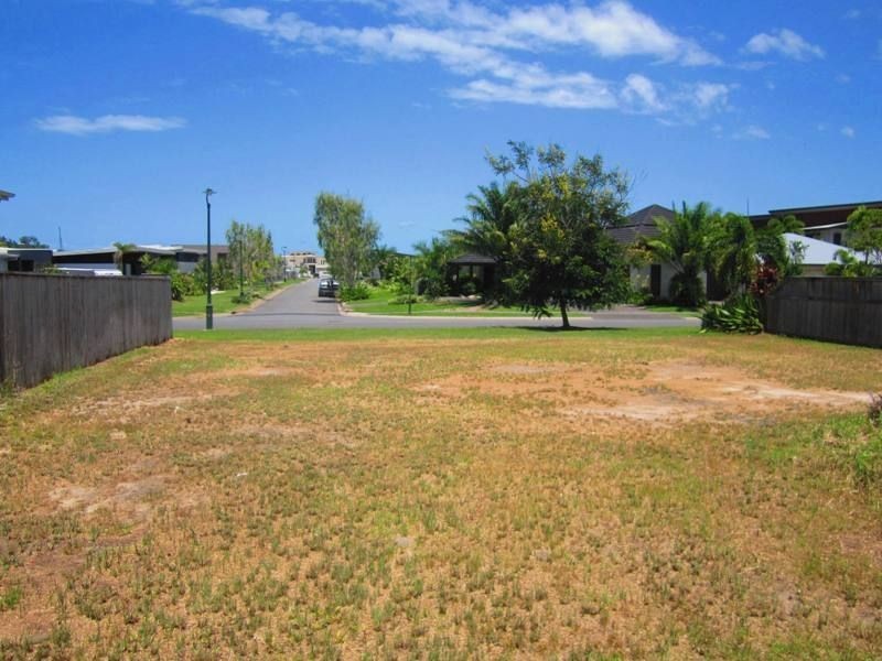 46 Harbour Drive, Trinity Park QLD 4879