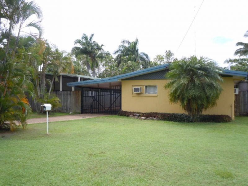 7 Sussex Street, Trinity Park QLD 4879