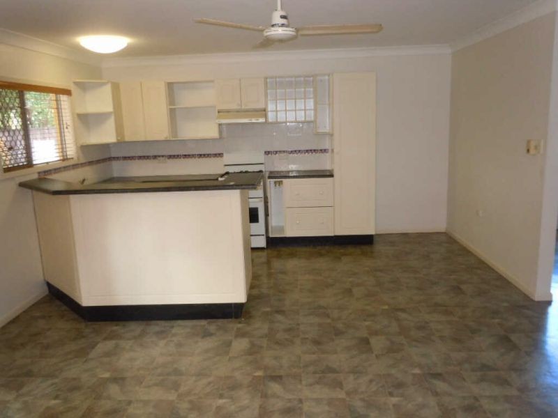 7 Sussex Street, Trinity Park QLD 4879