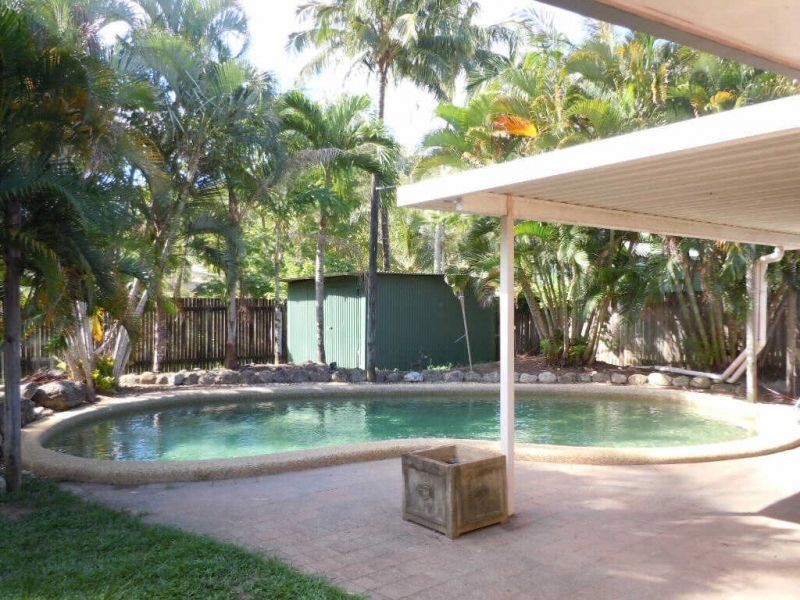 7 Sussex Street, Trinity Park QLD 4879