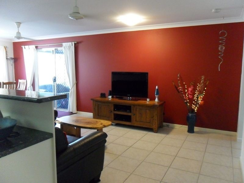 27 Savage Street, Edmonton QLD 4869