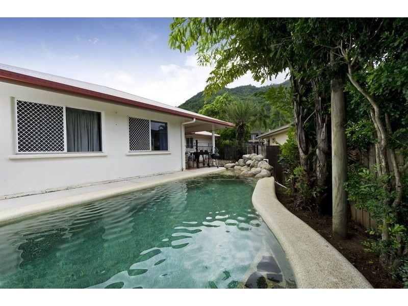 15 Tanganelli Close, Kanimbla QLD 4870