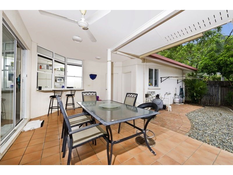 15 Tanganelli Close, Kanimbla QLD 4870