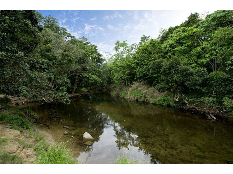 1 Basalt Street, Brinsmead QLD 4870