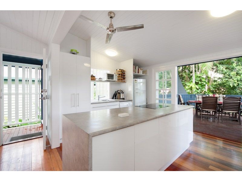 5 Cairns Street, Cairns North QLD 4870