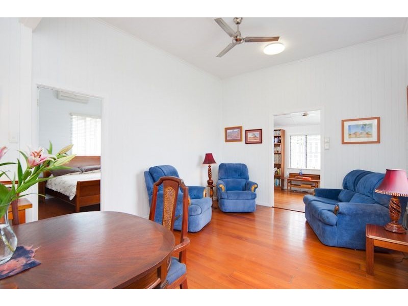 5 Cairns Street, Cairns North QLD 4870