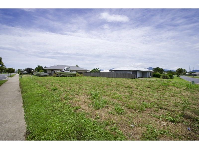 51 Leftwich Street, White Rock QLD 4868