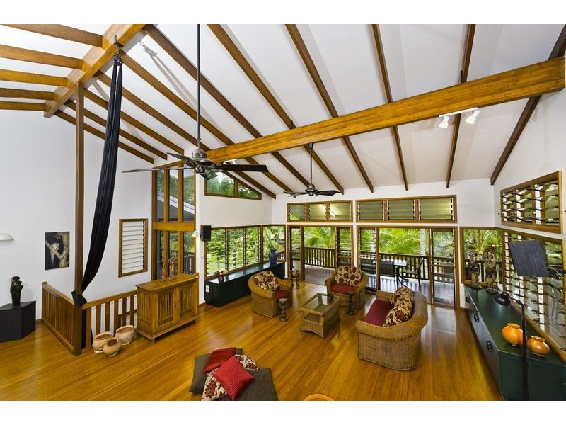 46 Hodel Street, Whitfield QLD 4870