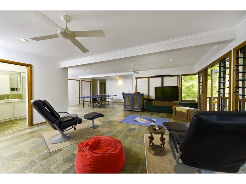 46 Hodel Street, Whitfield QLD 4870