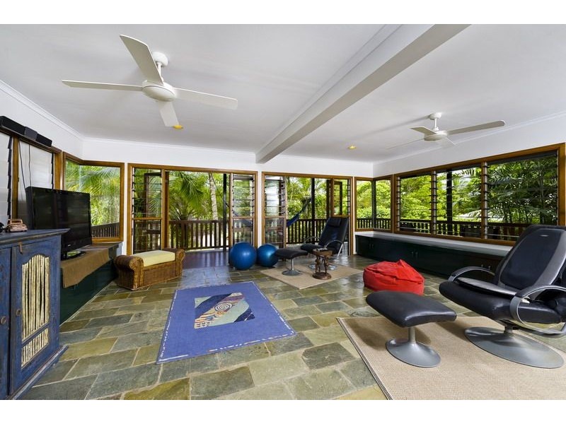 46 Hodel Street, Whitfield QLD 4870