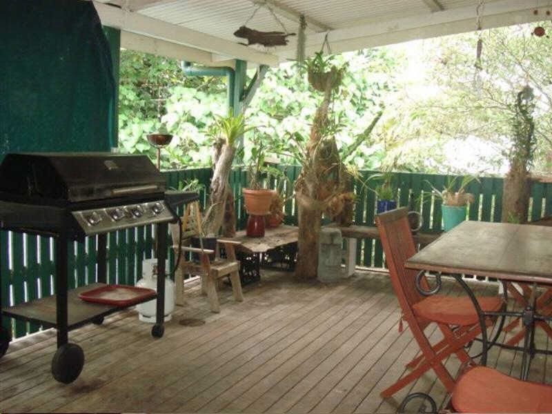 138 Pease Street, Manoora QLD 4870