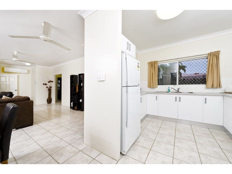 17 Tarcoola Street, Mount Sheridan QLD 4868