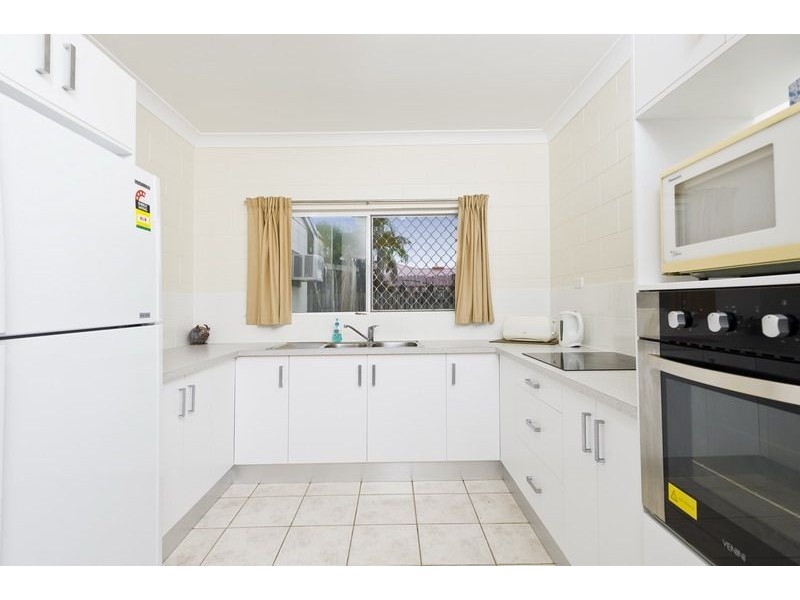 17 Tarcoola Street, Mount Sheridan QLD 4868