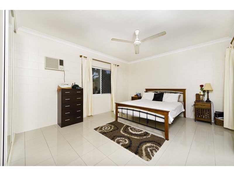 17 Tarcoola Street, Mount Sheridan QLD 4868