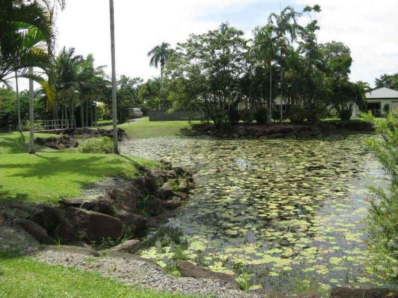 102/2-6 Lake Placid Road, “Kamerunga Villas”, Caravonica QLD 4878