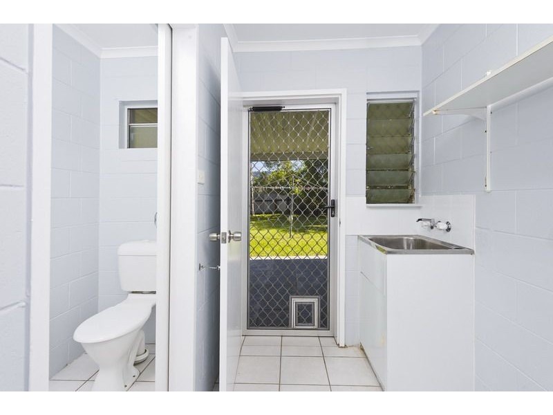 9 Armbrust Street, Manoora QLD 4870