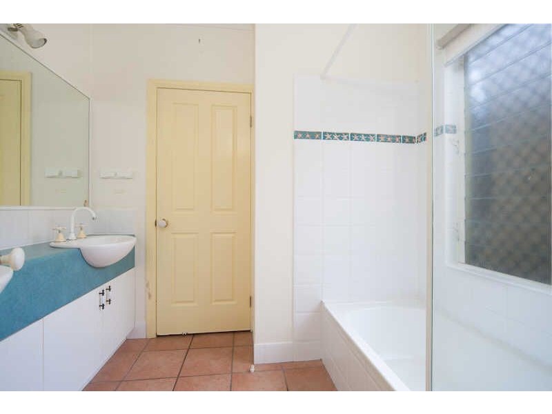 20 Caper Street, Mount Sheridan QLD 4868