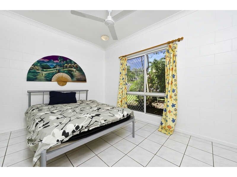 23 Dodd Court, Mooroobool QLD 4870