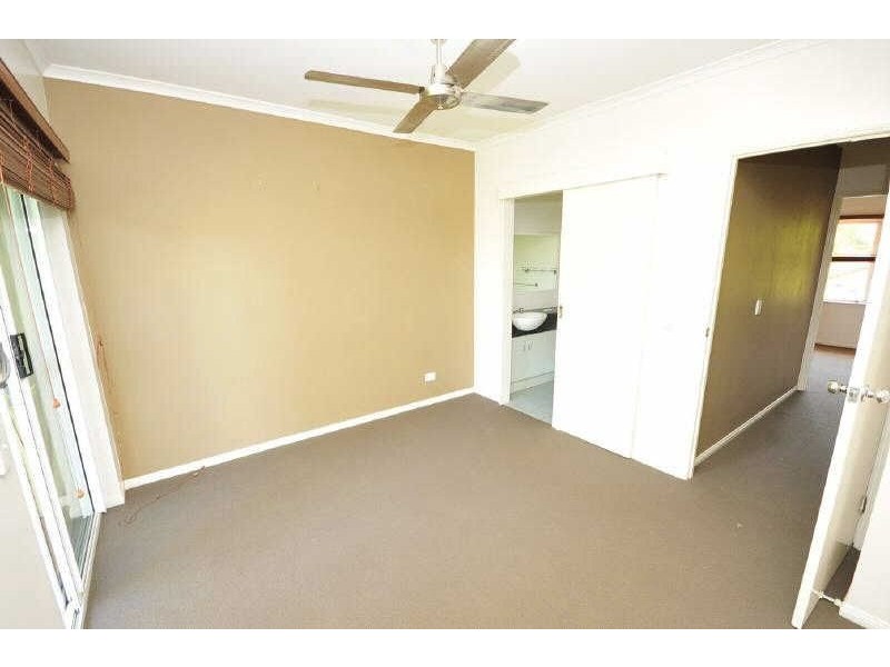 6/2-5 Marella Close, Manoora QLD 4870