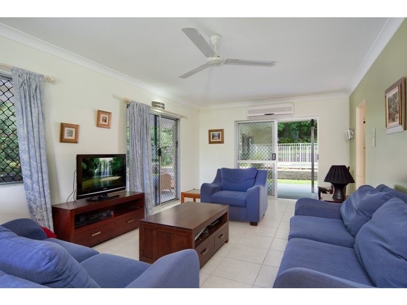 35 Jade Crescent, Caravonica QLD 4878